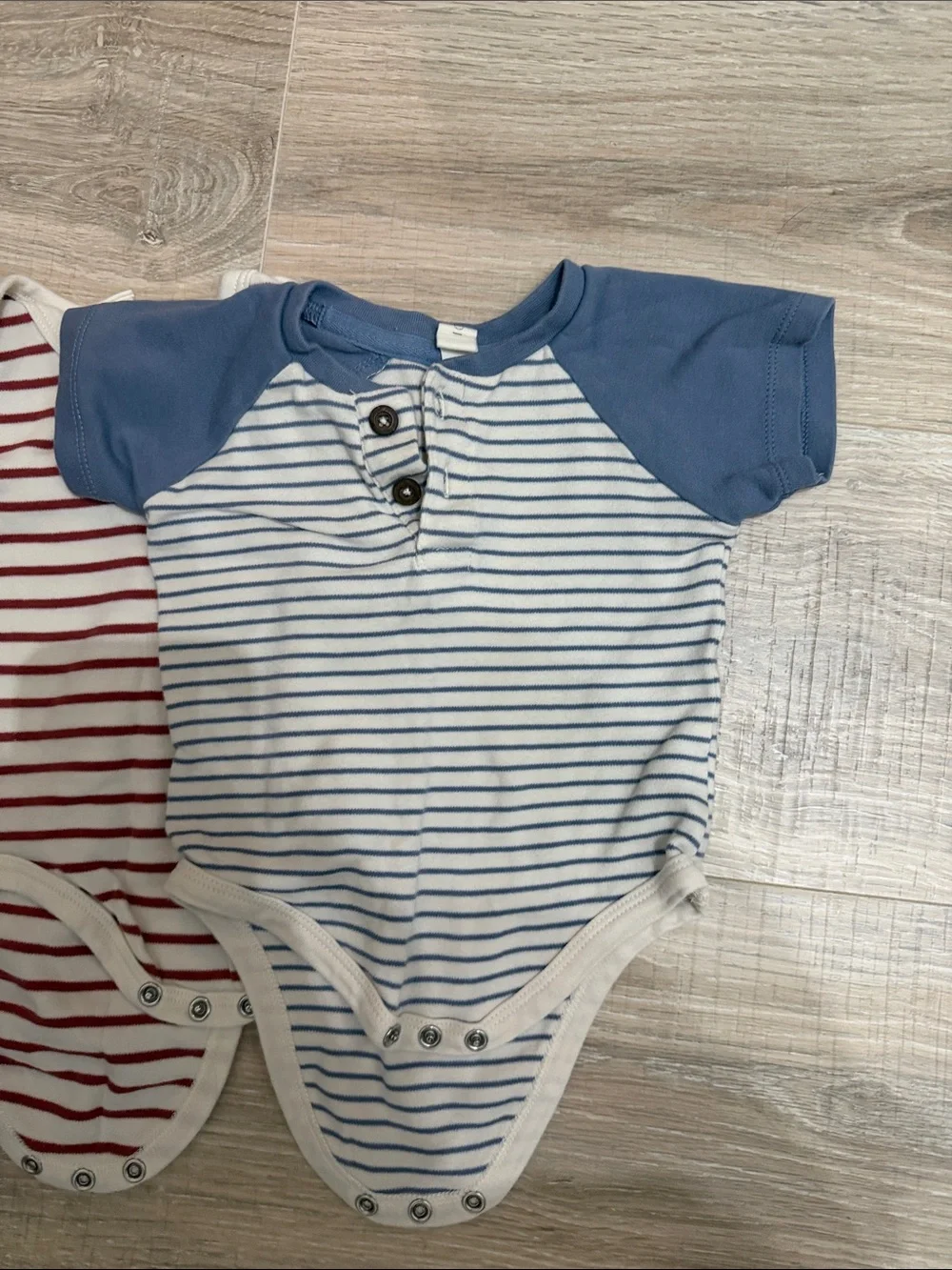 Colored Organics Kendi 7 onesies lot